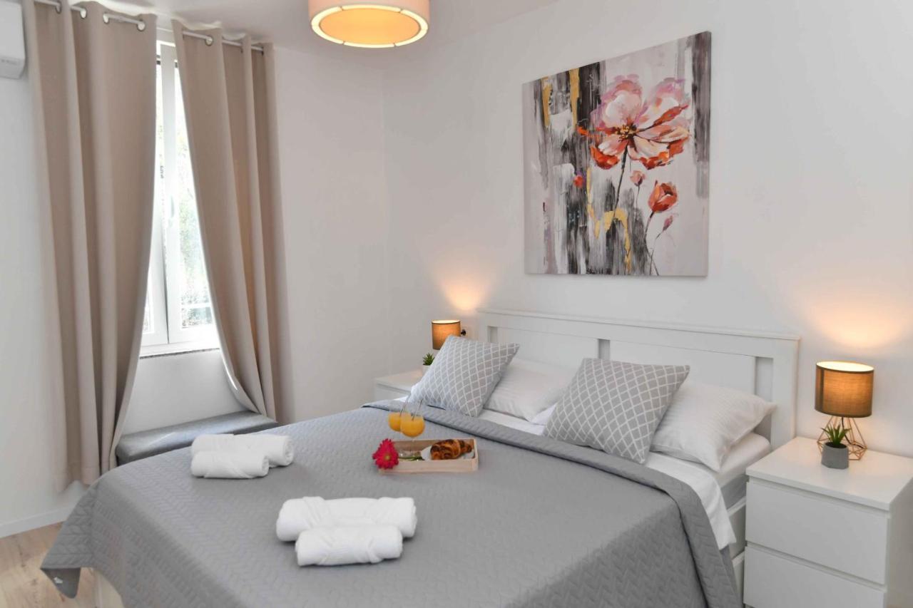 Apartman Leona Lovran Εξωτερικό φωτογραφία