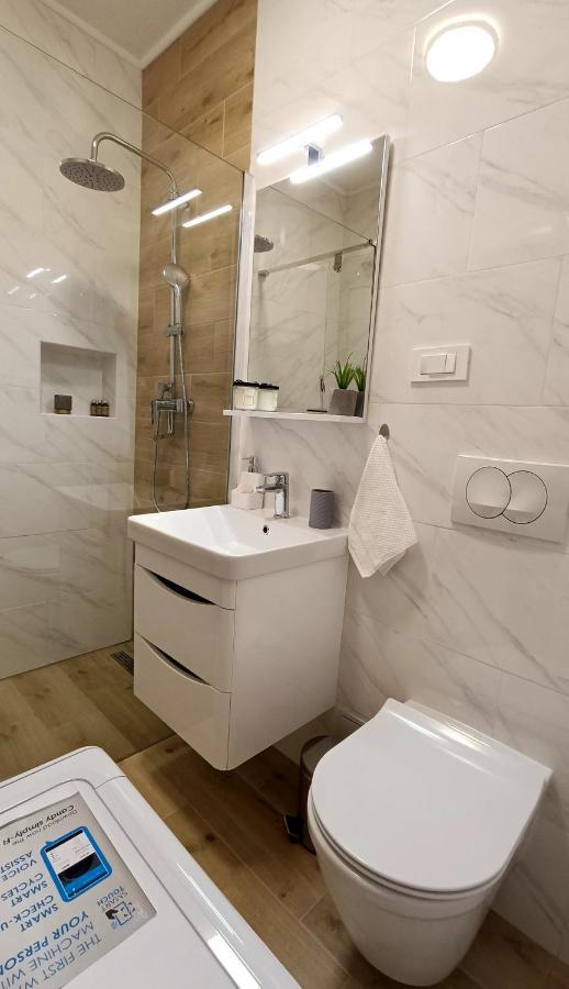 Apartman Leona Lovran Εξωτερικό φωτογραφία
