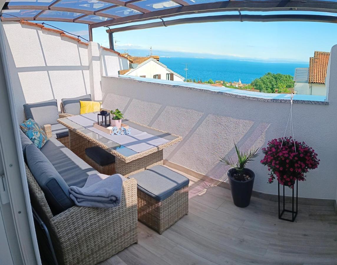 Apartman Leona Lovran Εξωτερικό φωτογραφία